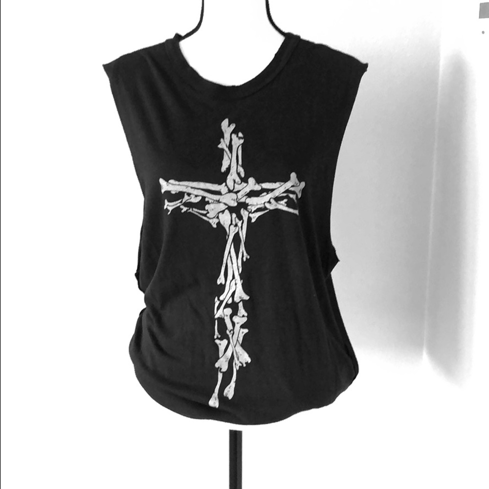 UNIF muscle tee